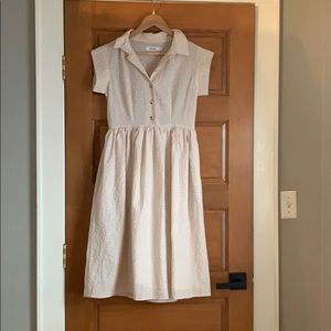 Short sleeve dress